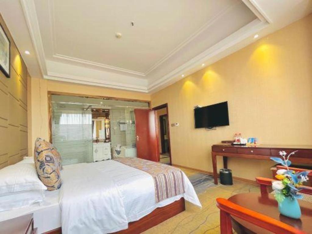 Greentree Inn Guangdong Jieyang Bus Terminal Station Ronghua Avenue Business Hotel Exteriér fotografie