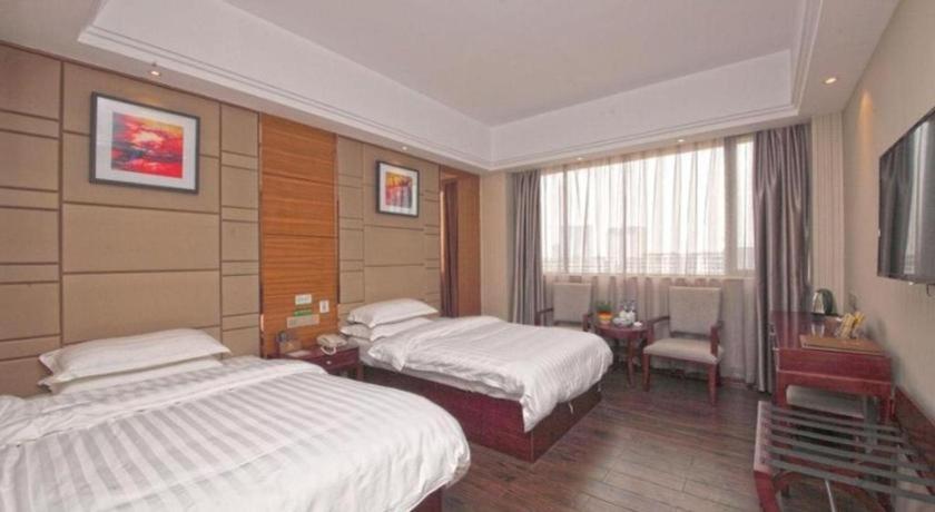 Greentree Inn Guangdong Jieyang Bus Terminal Station Ronghua Avenue Business Hotel Exteriér fotografie